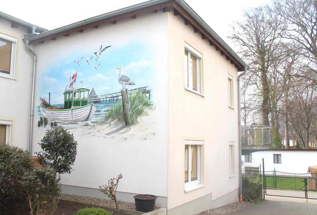 Pension "Am Fischerweg" Херингсдорф Екстериор снимка